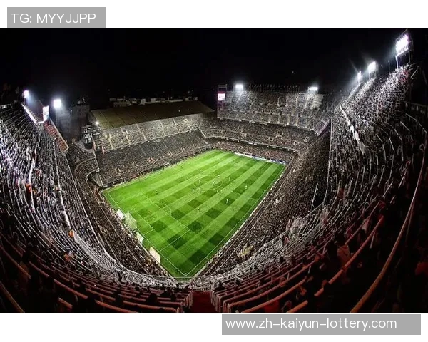 瓦伦西亚足球队的辉煌历史与未来展望:从辉煌到重生的征程 瓦伦西亚足球队的辉煌历史与未来展望:从辉煌到重生的征程