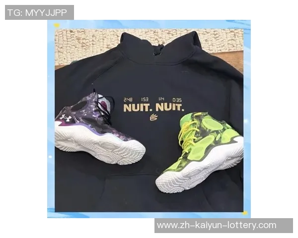 选择适合脚宽的足球鞋攻略助你提升场上表现与舒适度 选择适合脚宽的足球鞋攻略助你提升场上表现与舒适度